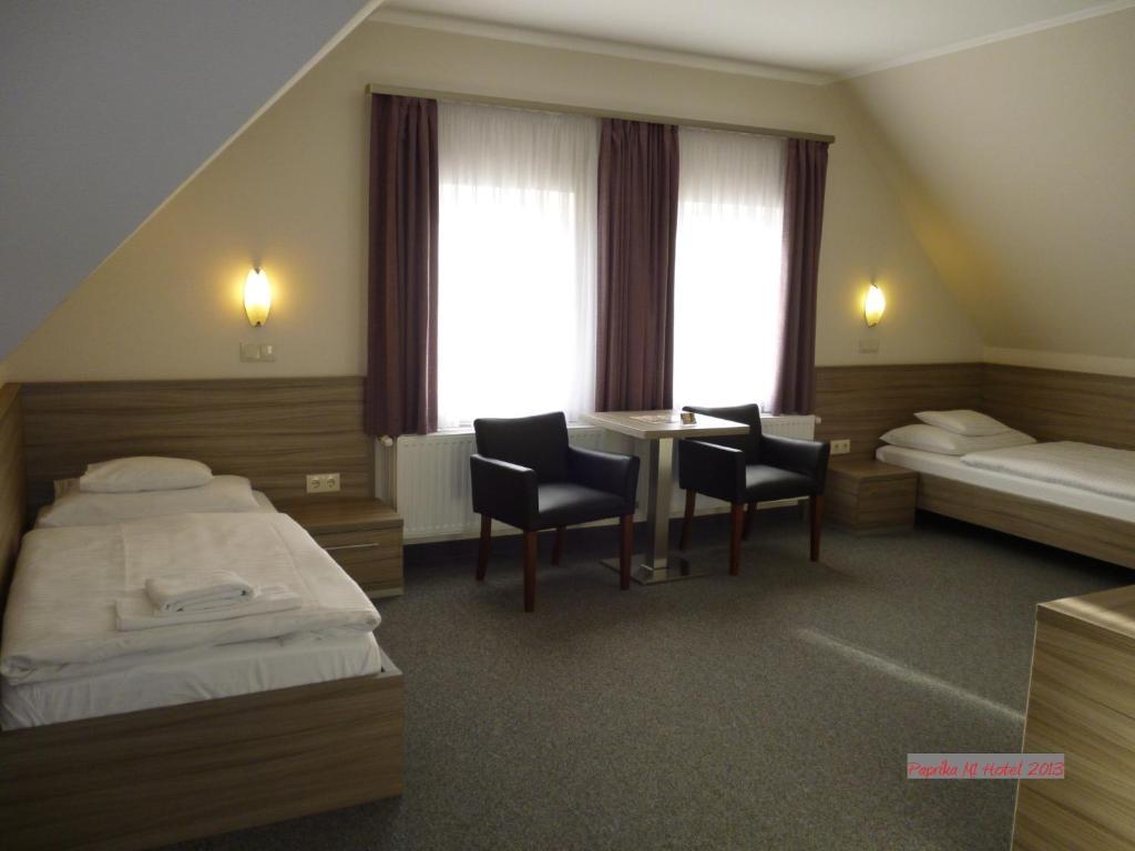 Paprika M1 Hotel Hegyeshalom Ruang foto